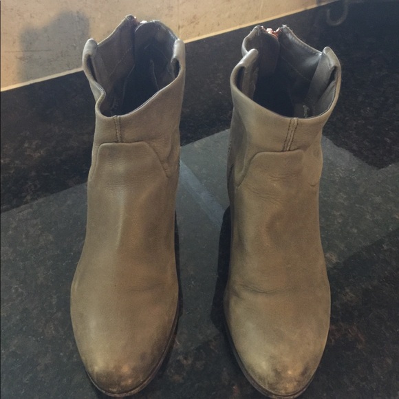 olive green ankle boots womens